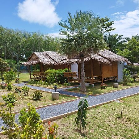 Palm Garden Bungalows Ko Lanta Exteriér fotografie